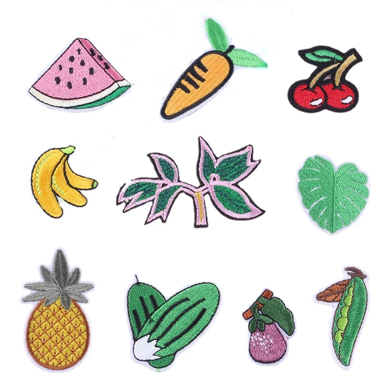 

100pcs/Lot Luxury Embroidery Patch Fruit Vegetable Strawberry Leaf Banana Pineapple Carob Carrot Watermelon Clothing Decoration