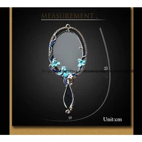 Vintage Elegant กระจกมือถือสาวน่ารักแบบพกพาแต่งหน้ากระจก Handle Retro Dressing Mirror 5