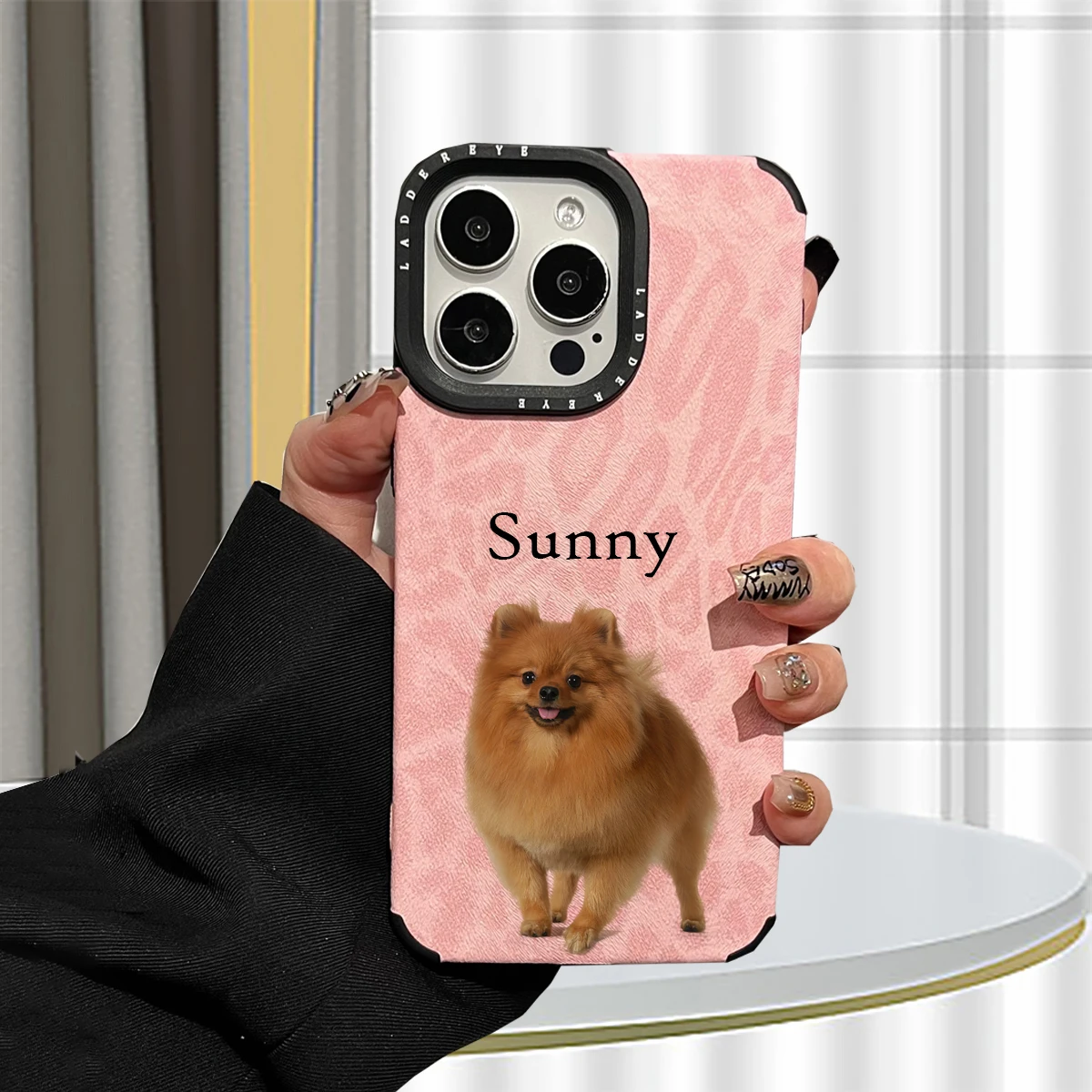 Capa de Couro Personalizada com Foto e Nome do Pet — Proteção Antichoque