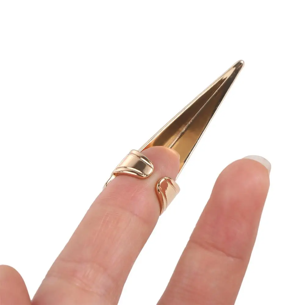 Strumenti per la selezione dei capelli: Anello in metallo per separare i capelli, Pettine per sezionare, per intrecciare, arricciare, acconciare ed estendere i capelli