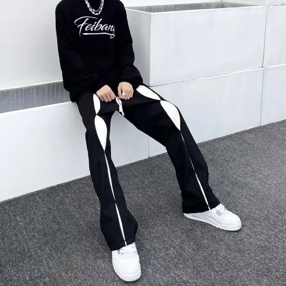 thumbnail image 1 of Pantalones de verano ajustados para hombre, pantalones de traje de pierna ancha con pliegues y trencilla, pantalones de licra, ropa de primavera, oferta de moda, pantalones casuales finos, 1 of 5