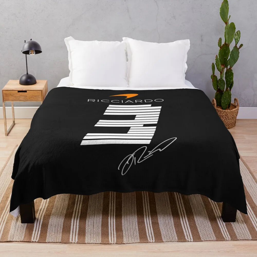 

Daniel ricciardo 312 Throw Blanket Extra Large Throw Blanket Camping Blanket For Sofa Thin Blanket For Decorative Sofa