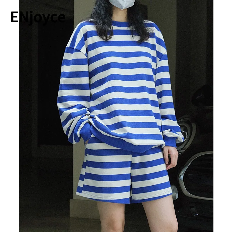 

Женский винтажный комплект из двух предметов, Свитшот и шорты в полоску контрастных цветов, футболка с длинным рукавом, уличная одежда Y2K, весна 2024