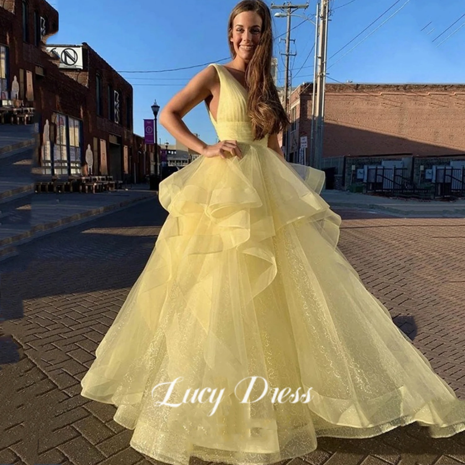 

Lucy Yellow Dresses Gala Dress Party Evening Elegant Luxury Celebrity V Collar Fluffy Layered Wedding Ceremony Dress Es Sling