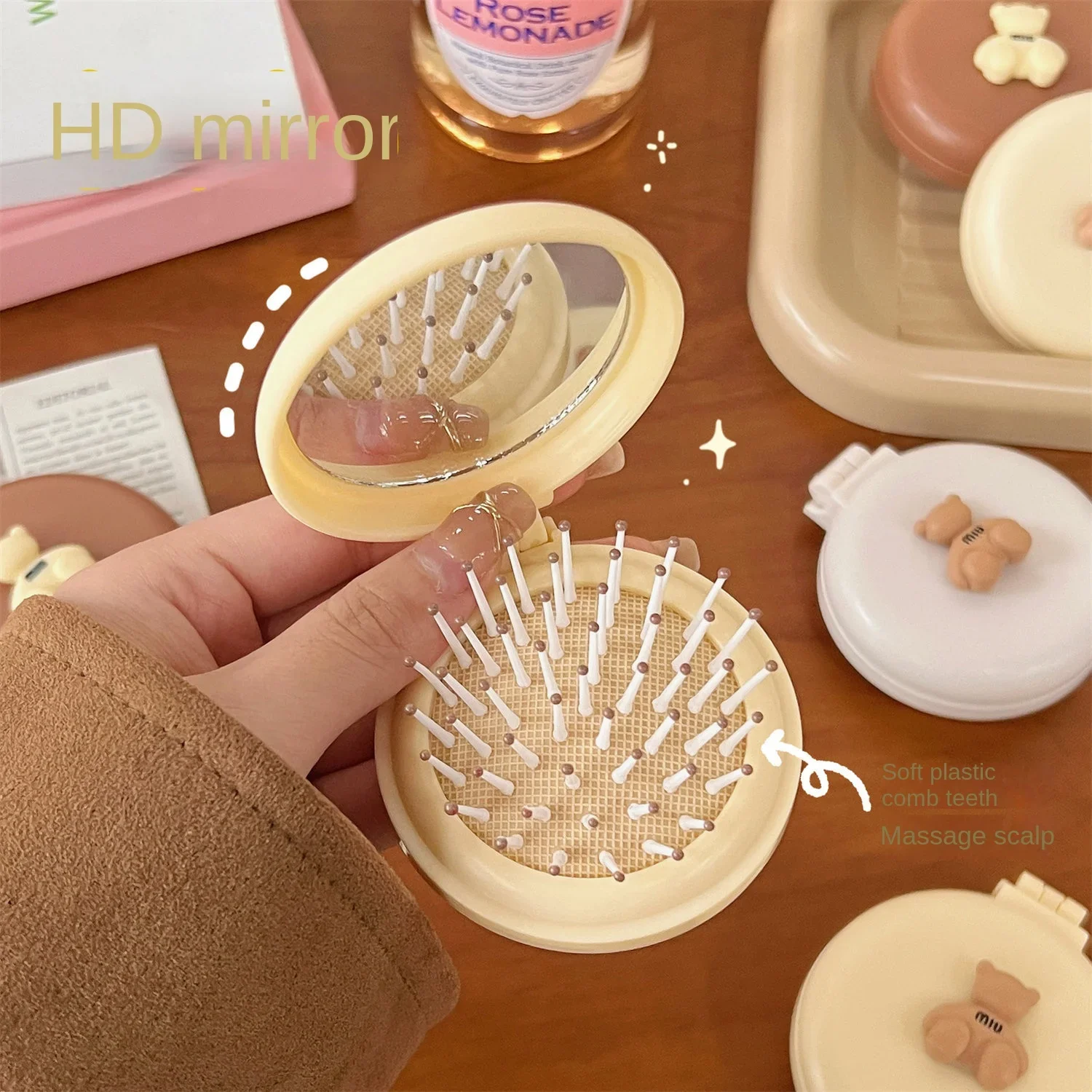 Cute little comb Airbag comb Massage mirror One Air cushion portable mini folding for kids girls for hair brush comb,baby hair comb