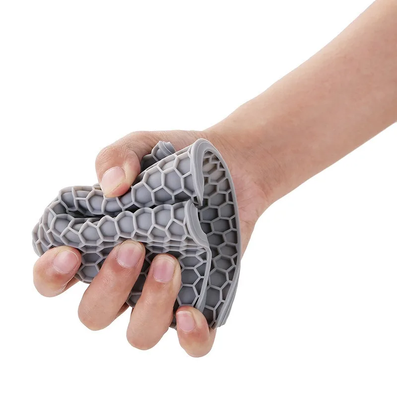 1PC Silicone Anti Scalding Mat Pot Rack Household Kitchen Countertop Protection Heat-resistant Anti Slip Circular Silicone Mat BEST SELLERS