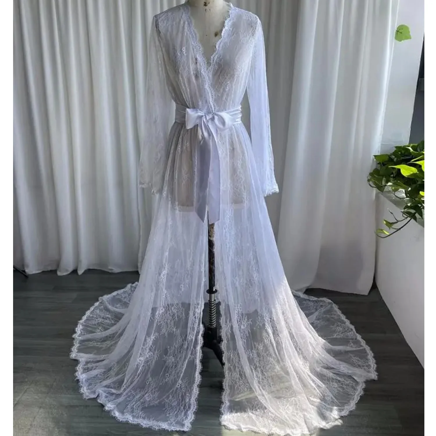 

Linda Bridal Robe Maternity Dress Women Gowns Lace Wedding Bathrobe Dressing Photo Shoot Birthday Bride Beach Party Sleepwear