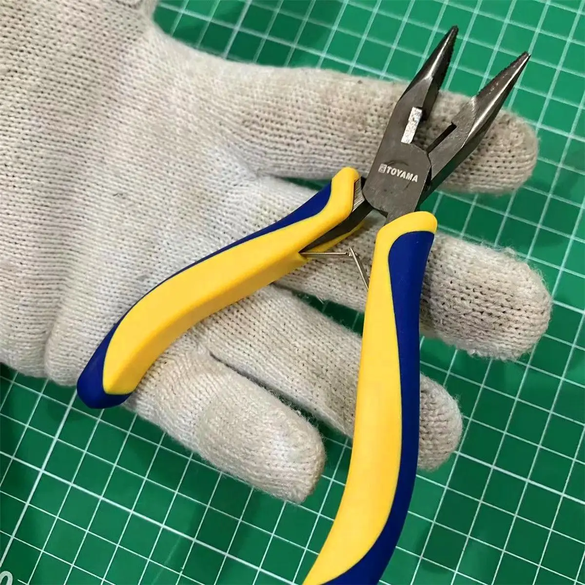 China Factory 5 inch Polishing Carbon Steel Jewelry Pliers, Round