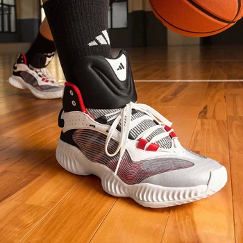 Scarpe da basket durevoli mid-top da uomo Adidas autentiche in stile team per un combattimento effettivo JH8078