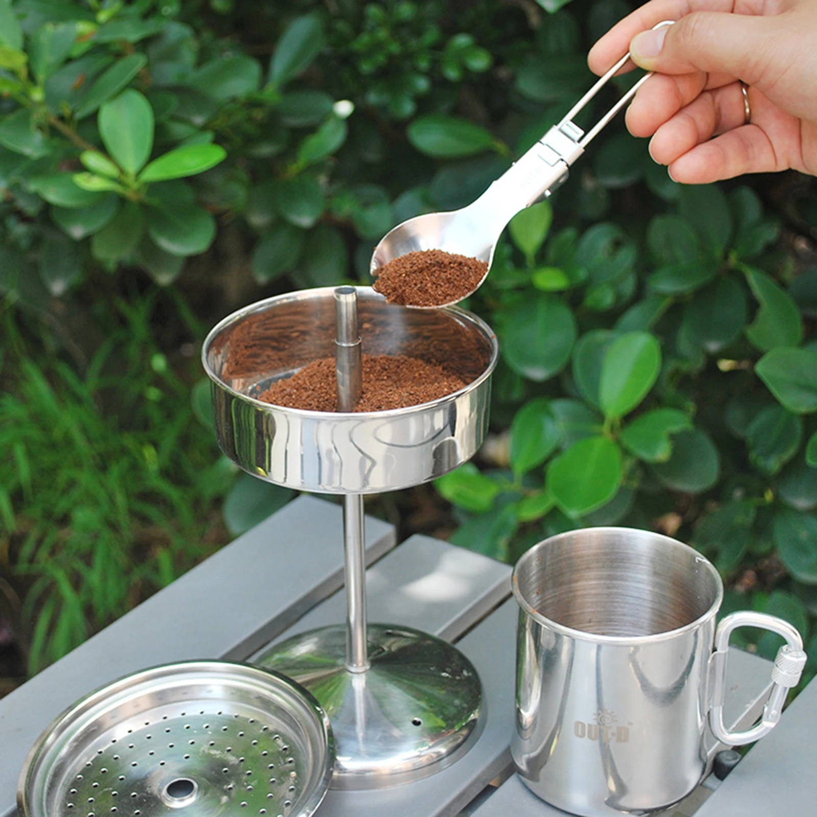 https://ae01.alicdn.com/kf/S2b34d876a8364b92ba52c5d1a96c1f12y/Camping-Coffee-Cup-Mug-Stainless-Steel-9-Cups-Percolator-Pot-Coffee-Maker-with-Lid-for-Outdoor.jpg