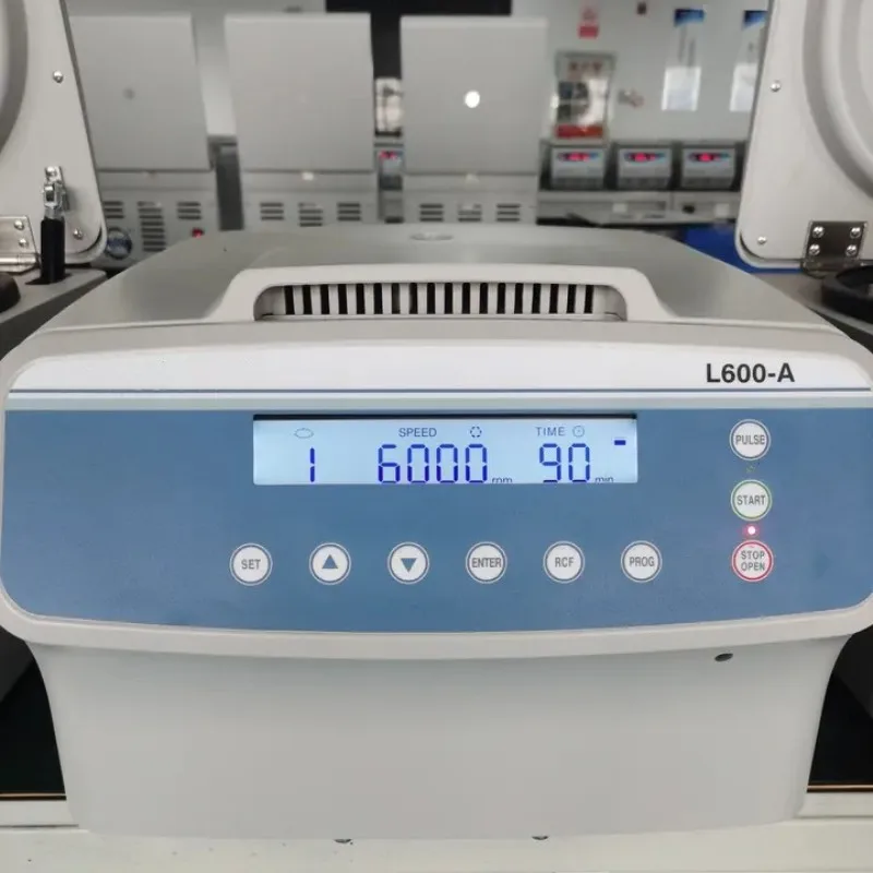 Low Speed Benchtop Laboratory Table-top Blood Bank Centrifuga Laboratory Centrifuge 5000r min L600-A