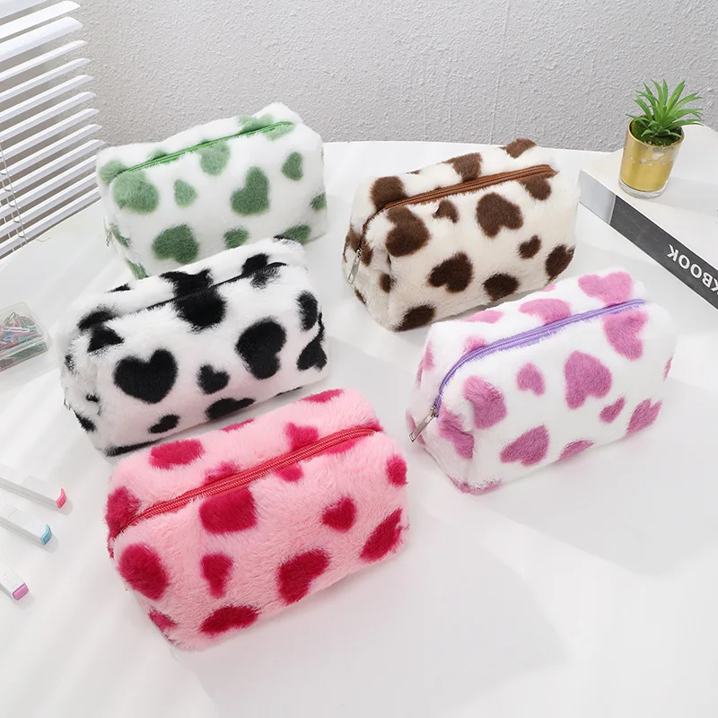 Cute Love Plush Cosmetics Makeup Bag, Large Capacity Storage Bag, Student Pencil Case, Change Daily Storage Pouch, Travel Pocket