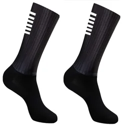 Breathable Anti-Slip Silicone Cycling and Running Socks - M 38-45 (Black)