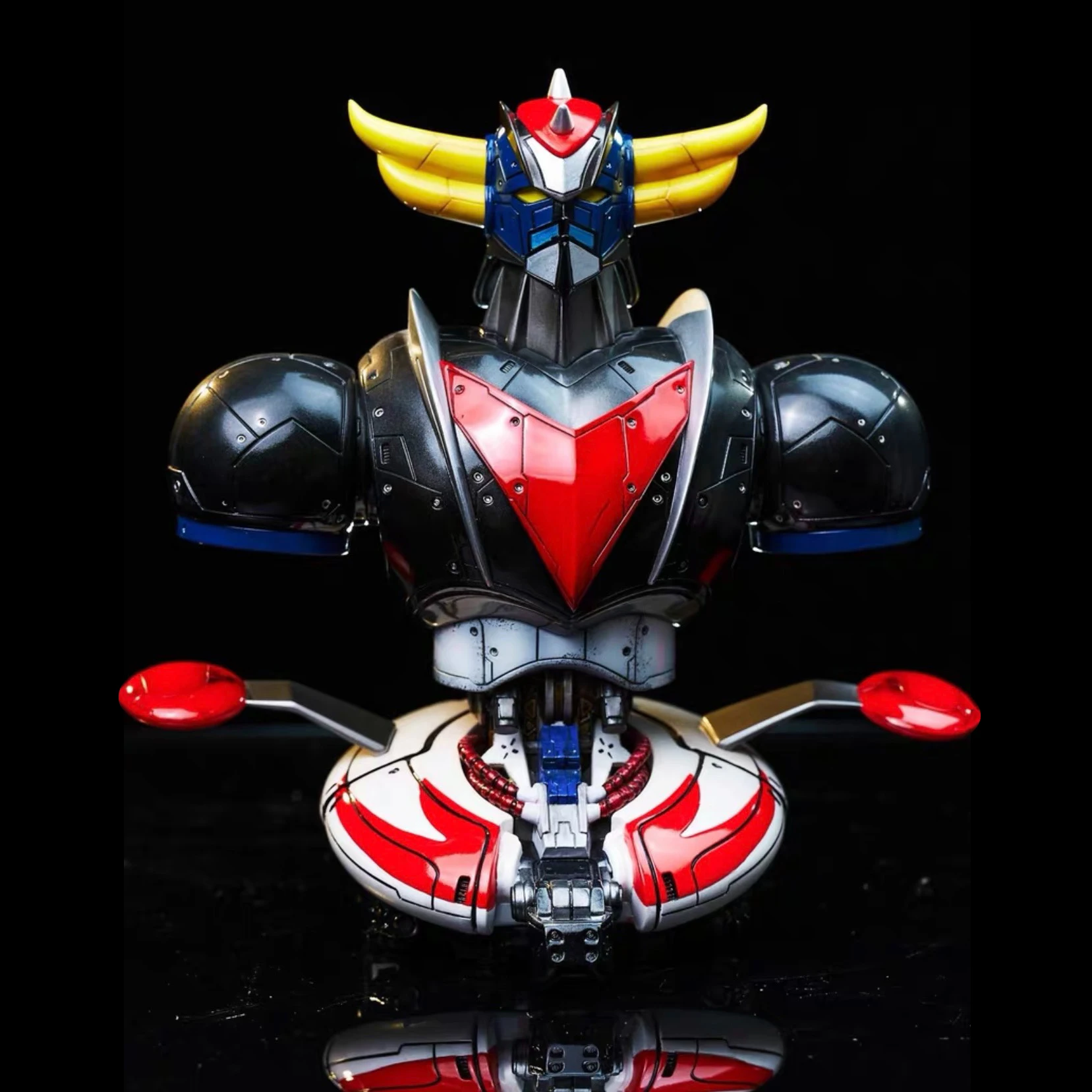 Figurama Super Robot Elite Bust Collection GRENDIZER