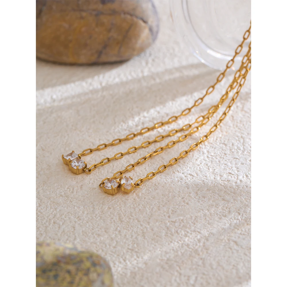 Yhpup Delicate Shiny Cubic Zirconia Pendant Necklace