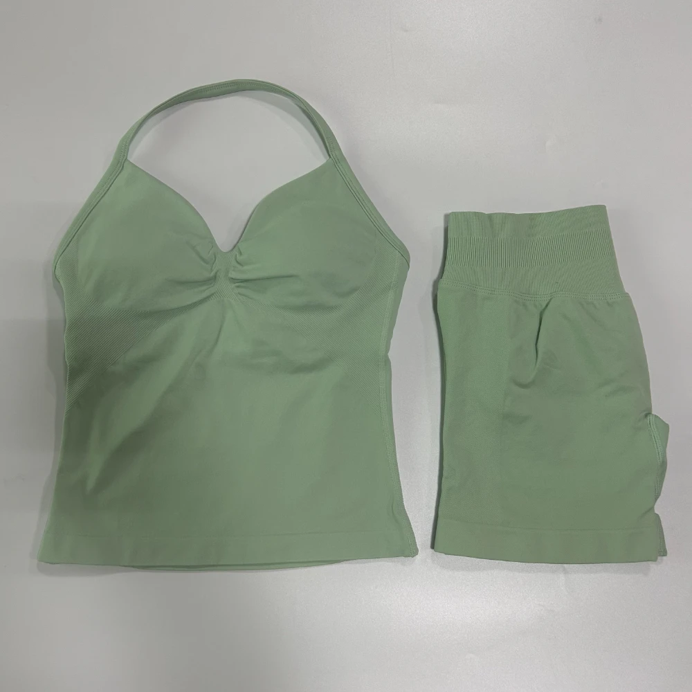 NO LOGO Light green