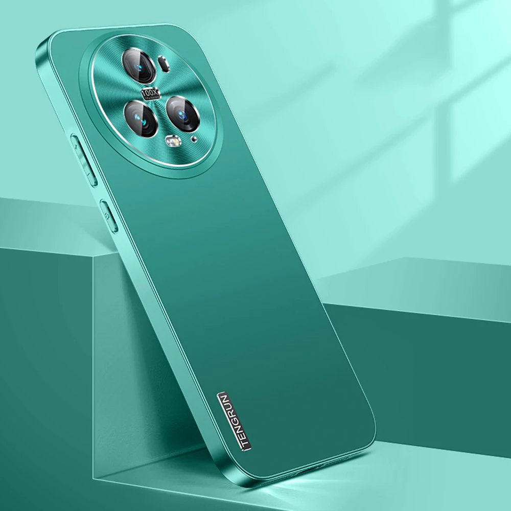 Sleek Ultra-Thin Plastic Case with Aluminum Lens Protection
