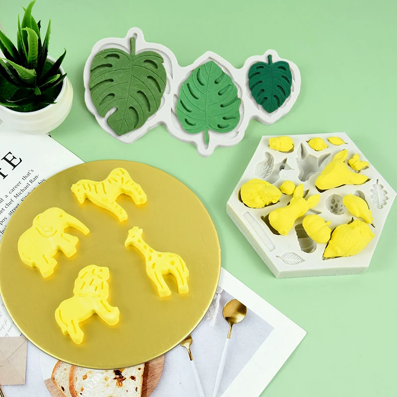 Fondant Animal Biscuit Mold Forest Jungle Green Turtle Leaf Cookie Stamp For Kids Wild One Birthday Party DIY Baking Cake Decor