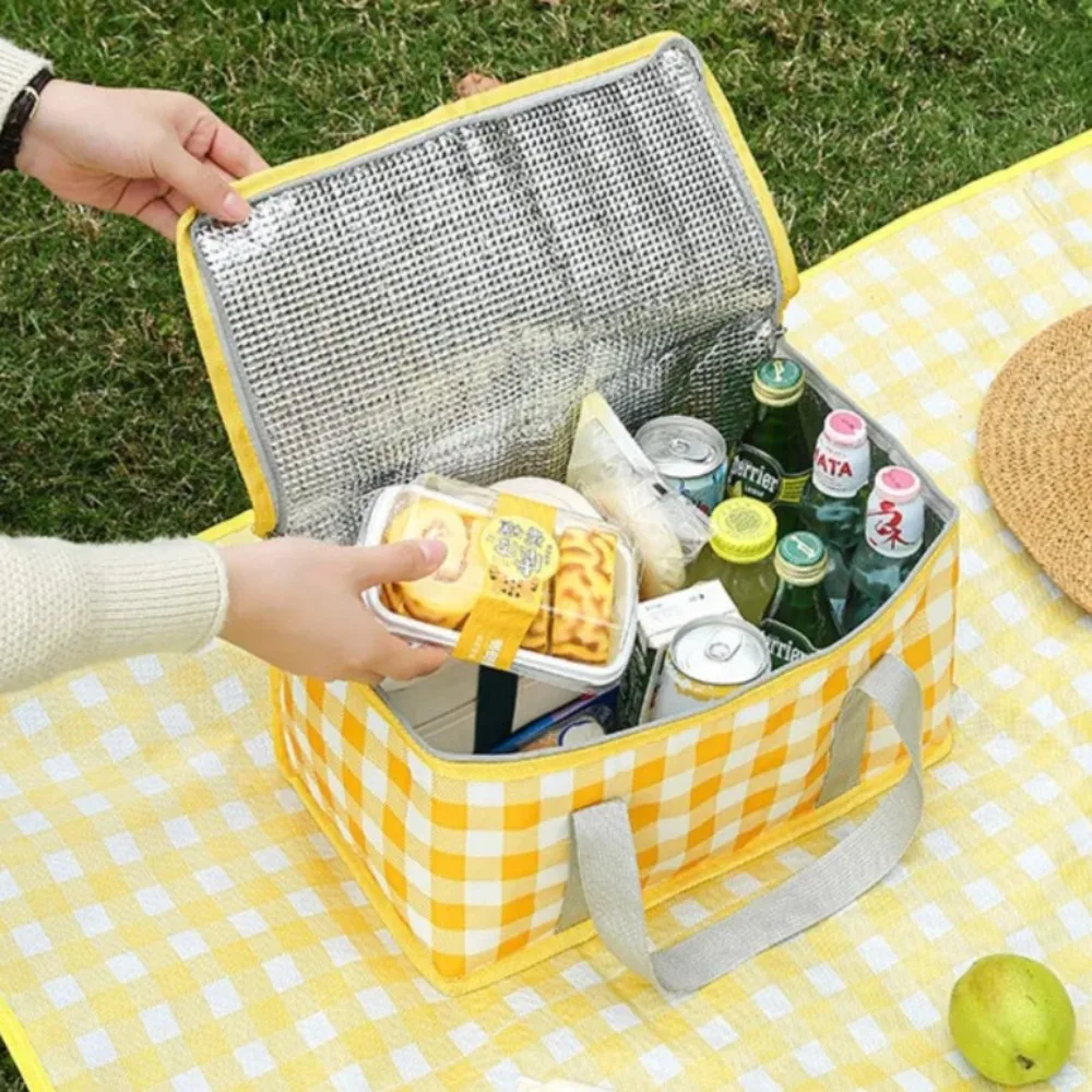 Large Capacity Portable Thermal Insulation Bag 2