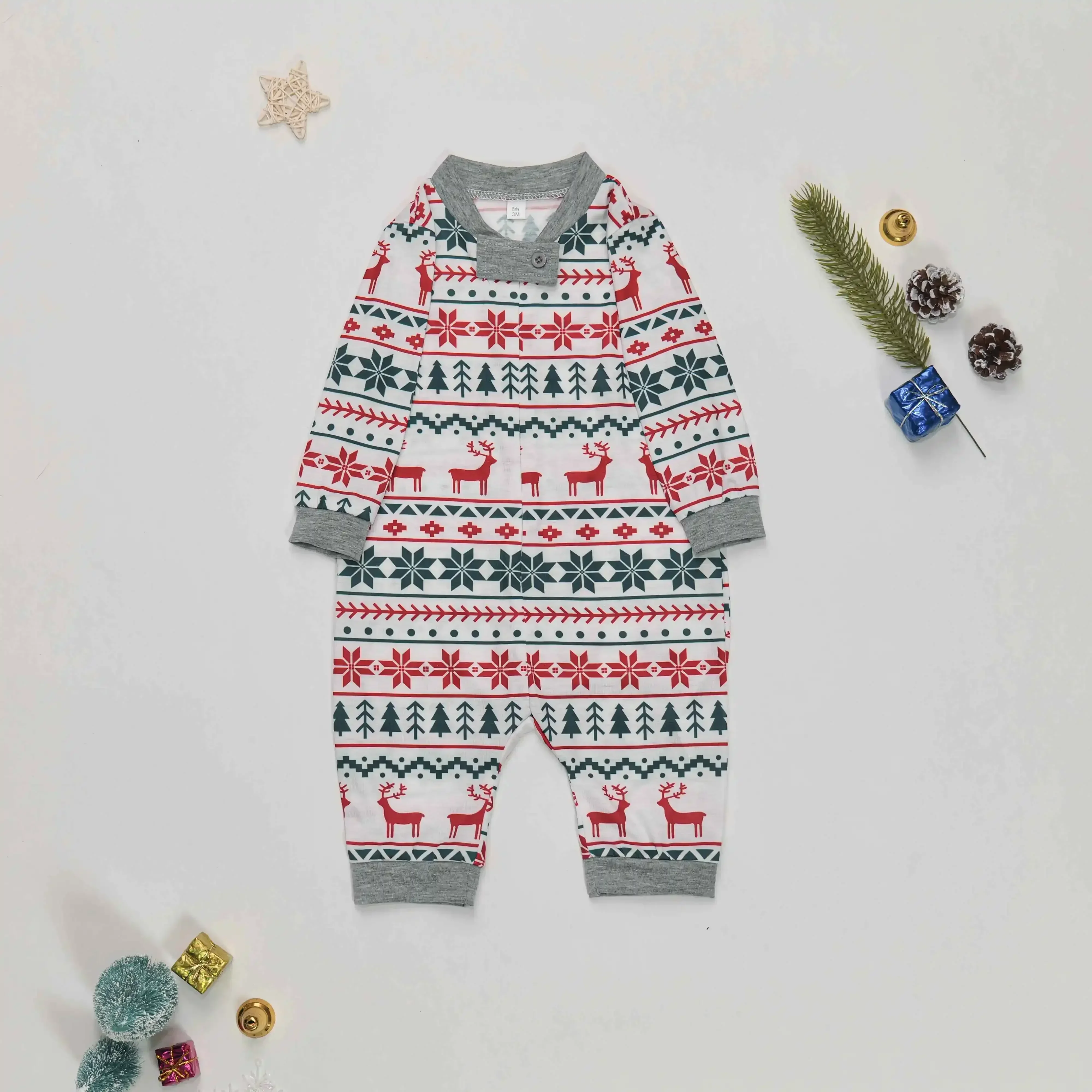 Family Matching Pajamas Set Cute All Over Print Parent-child Matching Clothes 2 Pieces Suit Baby Romper Soft Cute Pjs Xmas Look