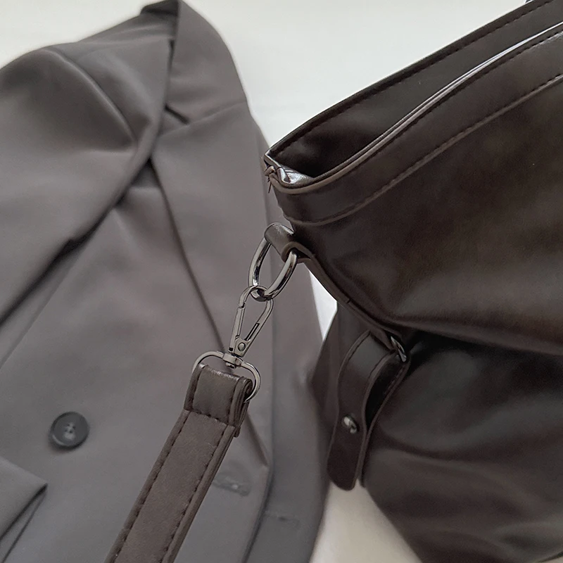 Retro PU Tote Purses Slouchy Tote Handbag Solid Color Crossbody Purses Adjustable Strap for Women Daily Use and Special Occasion