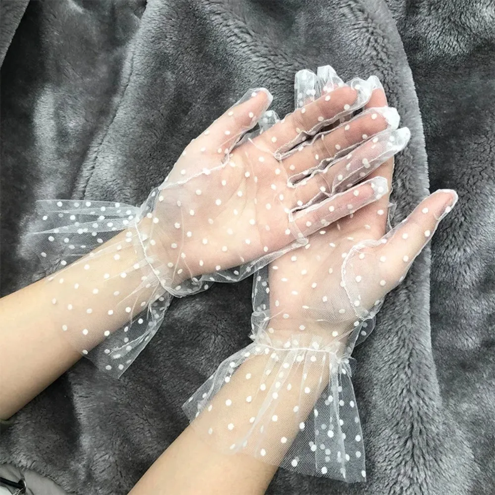 

Элегантные женские кружевные перчатки, тюлевые варежки с закрытыми пальцами, сексуальные женские короткие тюлевые эластичные перчатки с листьями лотоса, эластичные сетчатые перчатки для свадьбы