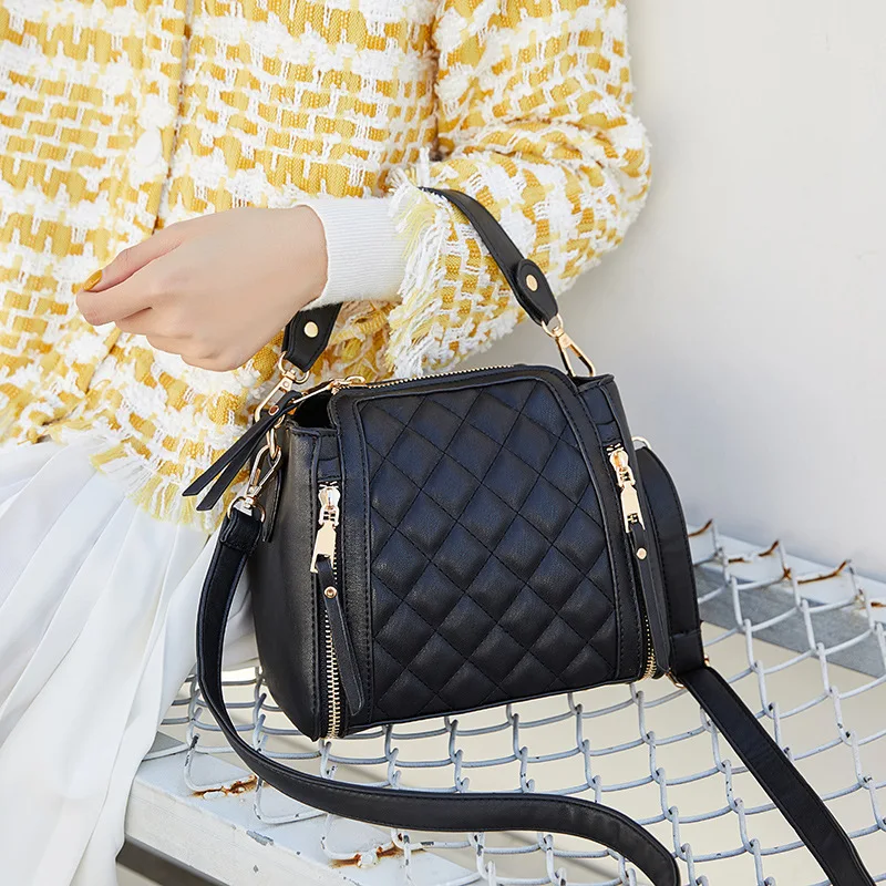 Female bag female new European and American fashion bucket handbag rhombus messenger shoulder bag trendy female bag