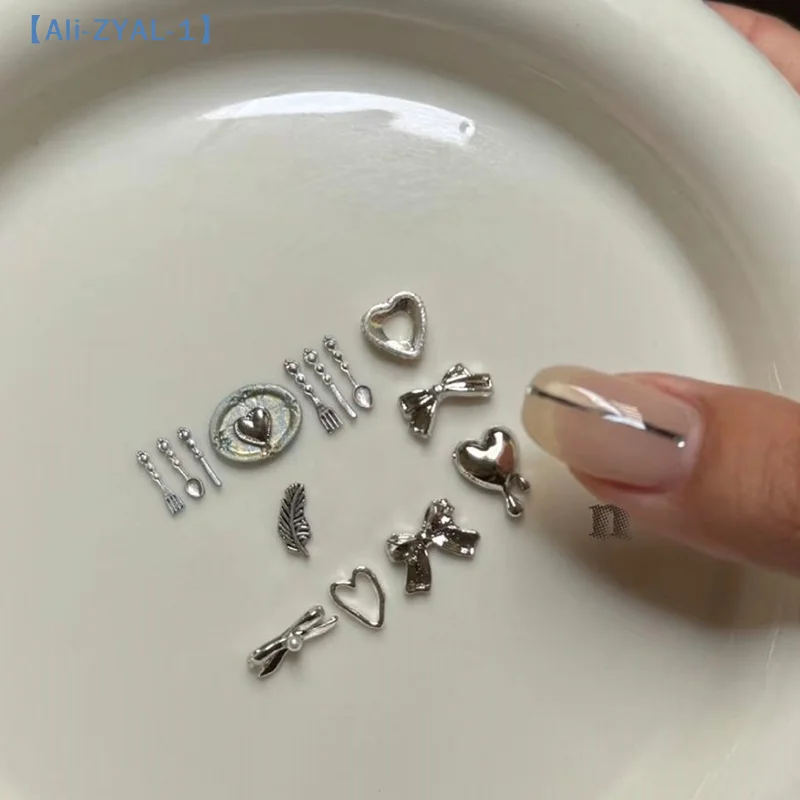 【ZYAL-1】식기류 시리즈 나이프 포크 스푼 3D 실리콘 네일 몰드 네일 아트 소프트 스탬핑 플레이트 DIY 매니큐어 조각 템플릿