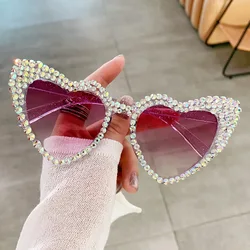 Women New Luxury Diamond Sunglasses Large Heart Shape Ultraviolet Sun Glasses for Ladies Unisex Large Frame Hip Hop Eyewear