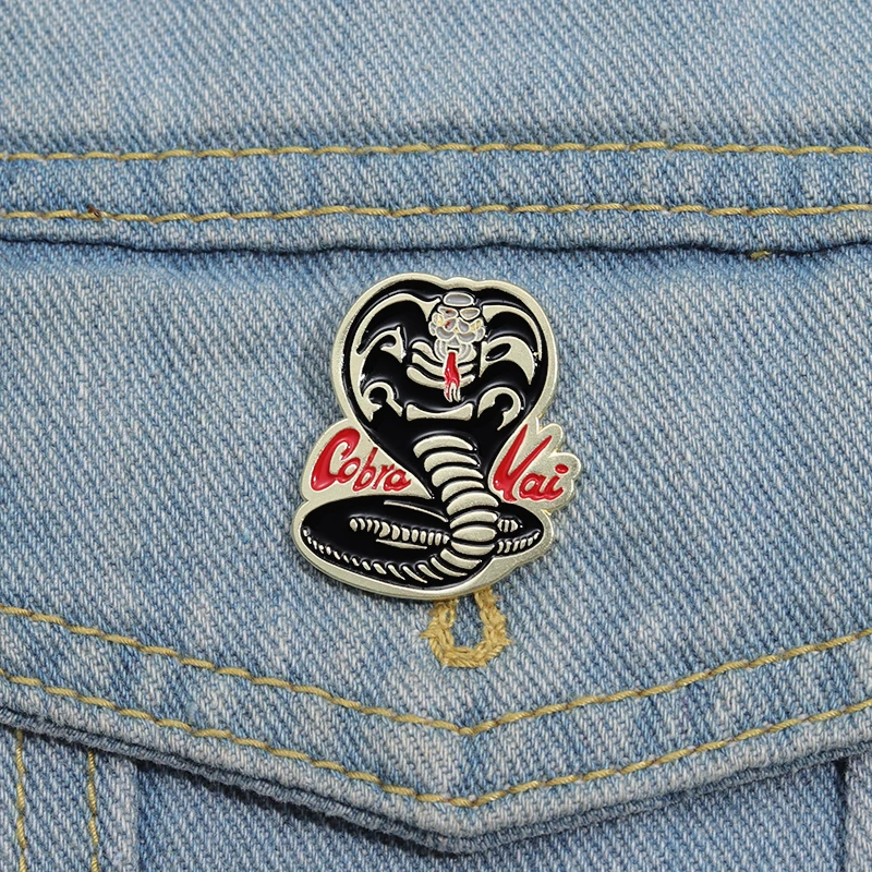 Python-Enamel-Pins-Custom-Cobra-Brooches-Lapel-Badges-Punk-Gothic ...