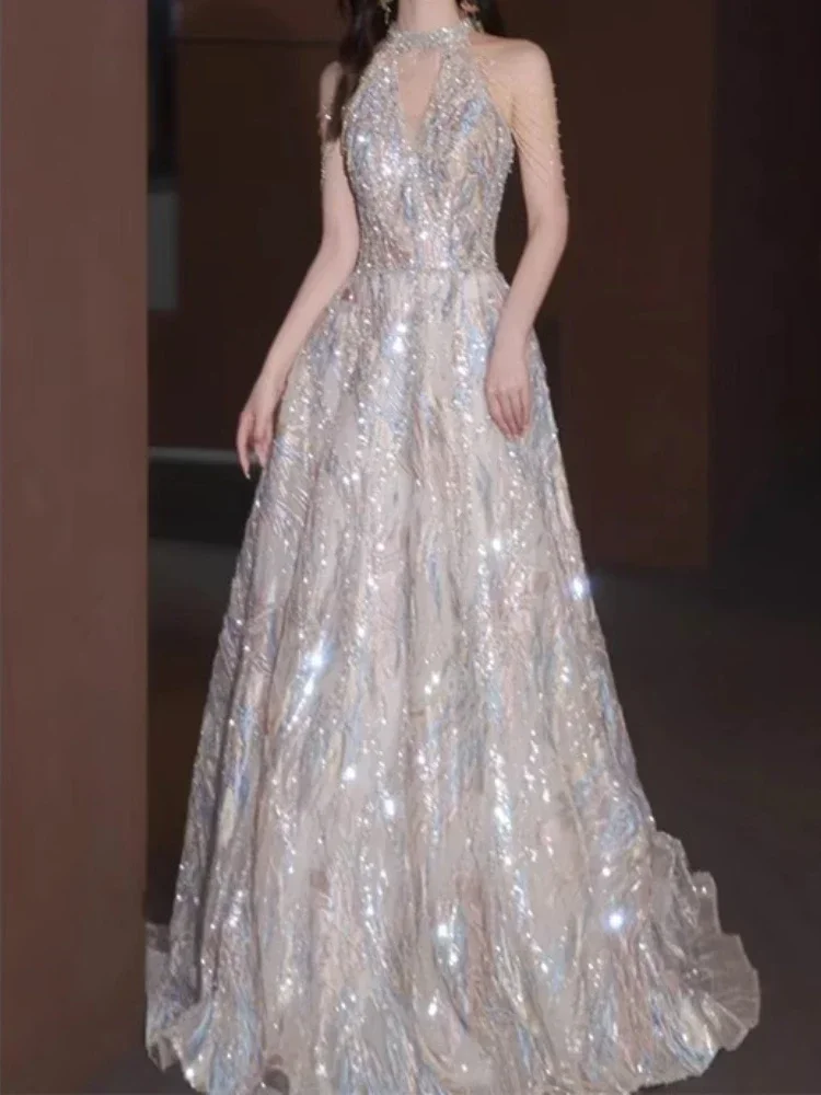 

Exquisite Halter V-neck Sleeveless Vestidos Heavy Embroidery Sequin Floral Appliques Prom Dress Beading Tassel Evening Dresses