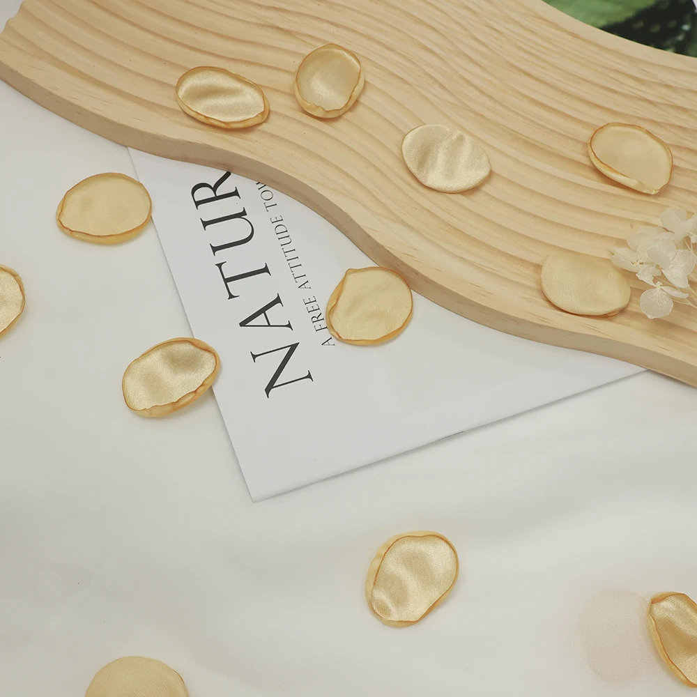 결혼식 장식 액세서리 파티 발렌타인데이 홈 데코레이션 DIY & COS 공예 소품용 인공 장미 꽃잎