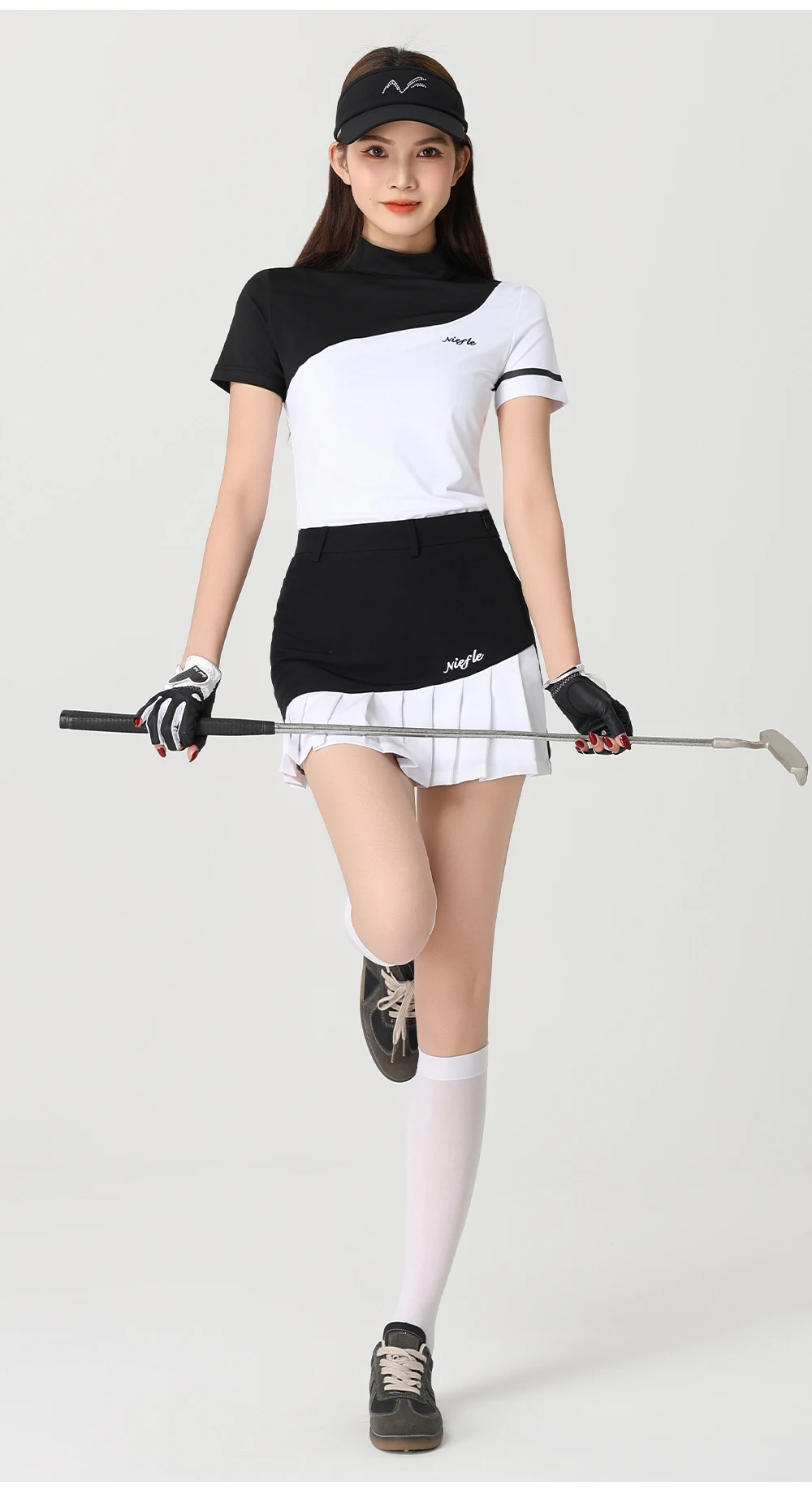 New Golf Clothing Women's Black pleated Skirt Explosive Sports Elasticity Comfortable Slim Fit Versatile Anti Hiking Set