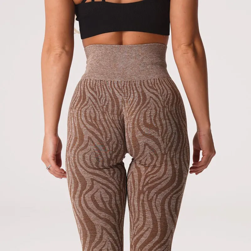 Leopard Print Snowflake Color Nine Point Pants Yoga Leggings Women
