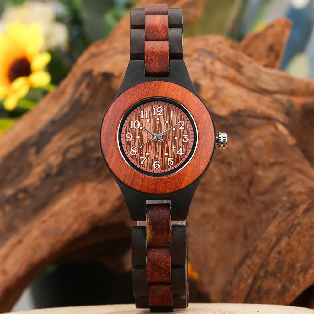 Puidust käekellad naistele | kujundav pilt e-kaubamaja pildikogust