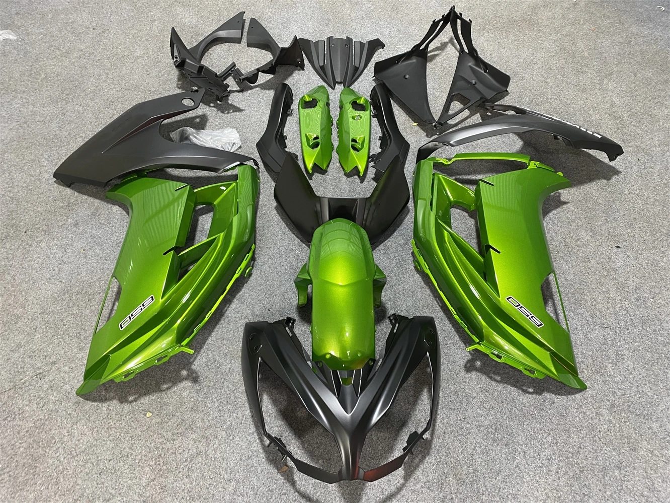 

Комплект обтекателей для мотоцикла, подходит для Kawasaki Ninja 650 12-16 лет, Φ EX650 2012 2013 2014 2015 2016, обтекатель поручней, черный