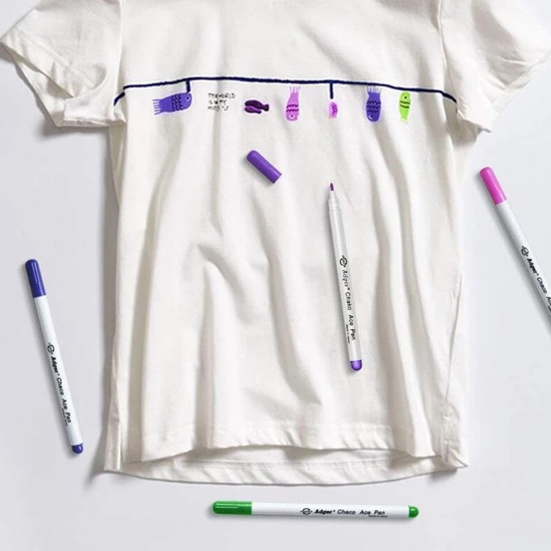 지울 수 있는 패브릭 마커 마커 펜 십자수 재봉 도구는 수용성 잉크 펜과 함께 자수에 사용할 수 있습니다.