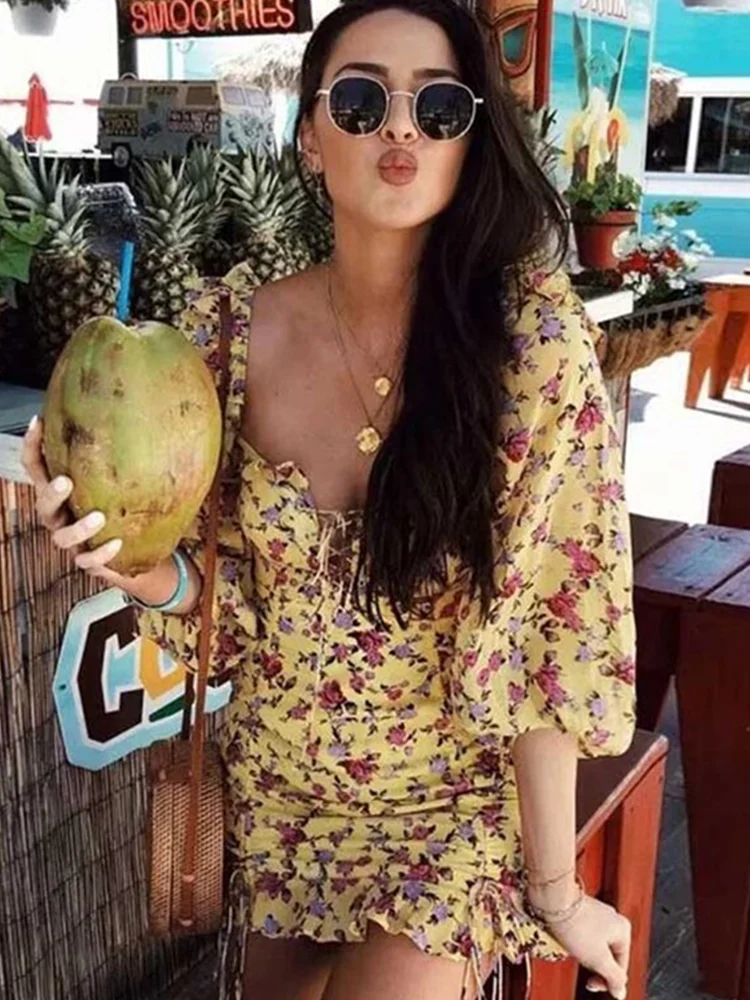 

Сексуальное желтое летнее платье с цветочным принтом с оборками, Короткое мини-платье с длинным рукавом, женские вечерние платья с завязкой на шее