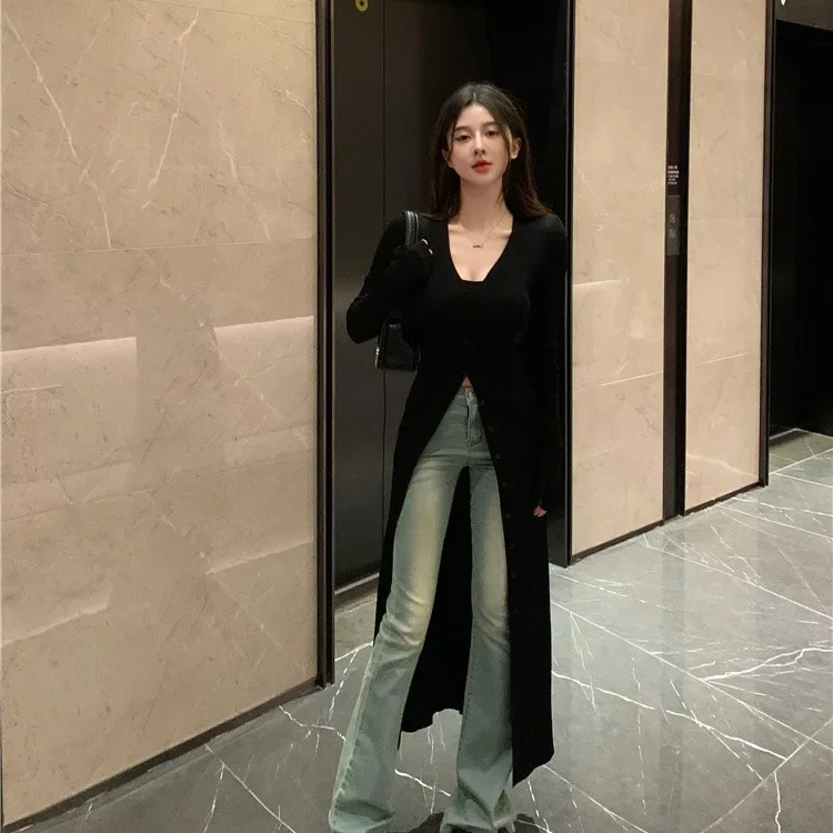 Lazy Vintage V-neck Black Cardigan Women Autumn New Slim Fit