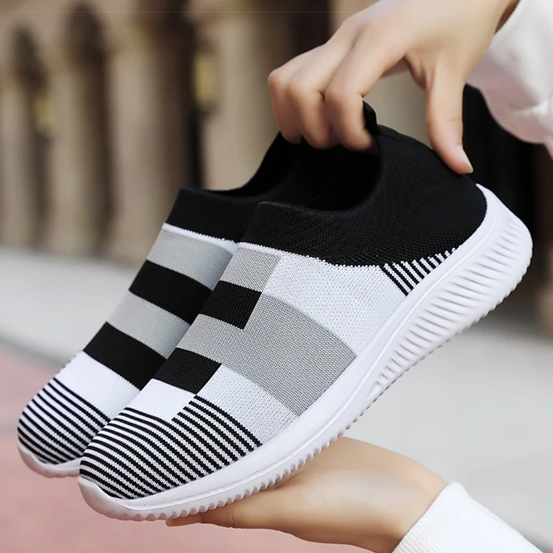 Women's Sports Shoes 2025 Soft Shoes Woman Casual Zapatillas De Mujer Slip-on Footwear Flat Casual Shoes Sneakers Tennis Female