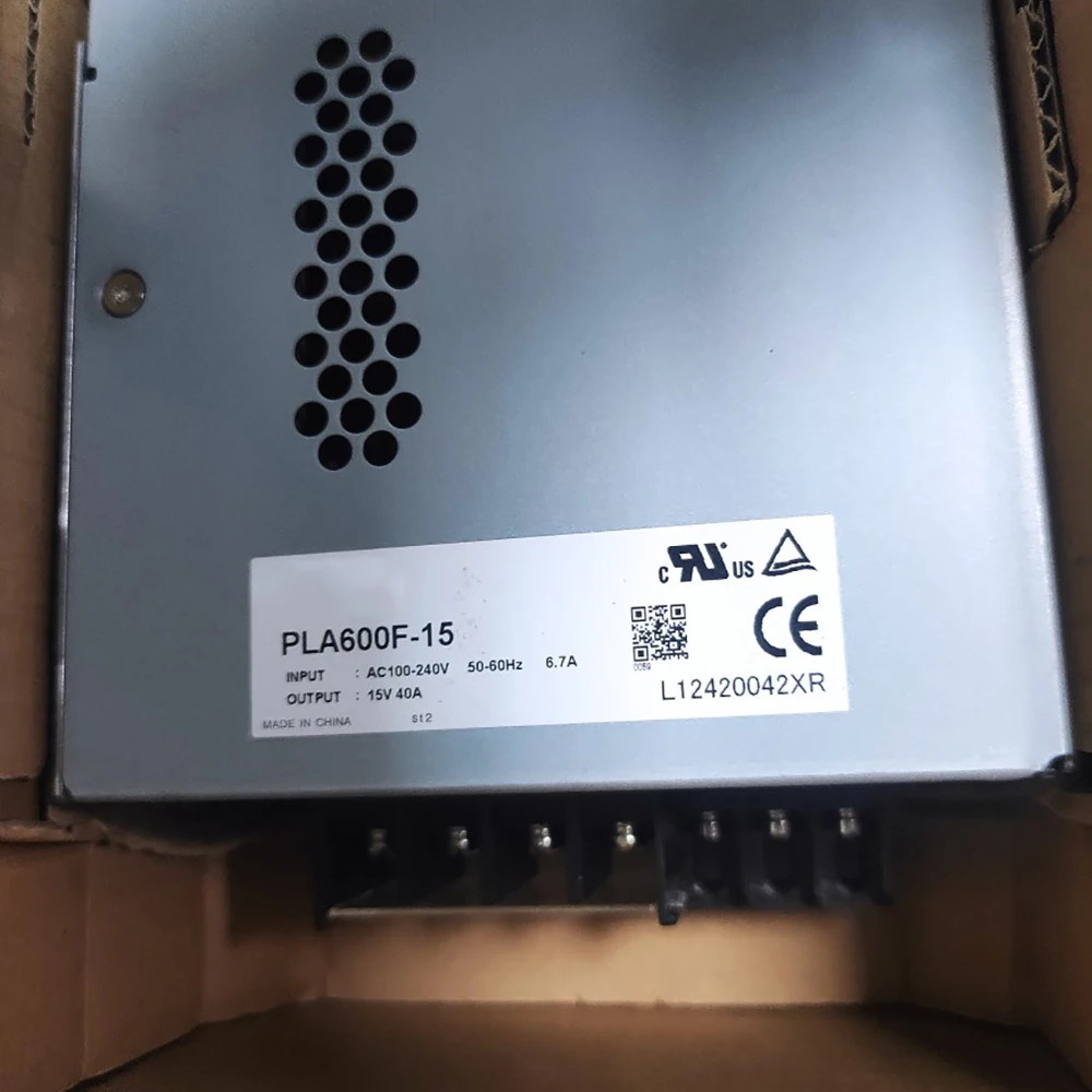 New PLA600F-15 600W For COSEL INPUT AC100-240V 50-60Hz 6.7A OUTPUT 15V 40A Switching Power Supply High Quality Works Perfectly 3 New PLA600F-15 600W For COSEL INPUT AC100-240V 50-60Hz 6.7A OUTPUT 15V 40A Switching Power Supply High Quality Works Perfectly