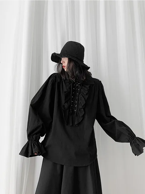 Gothic vintage shirt with ruffles