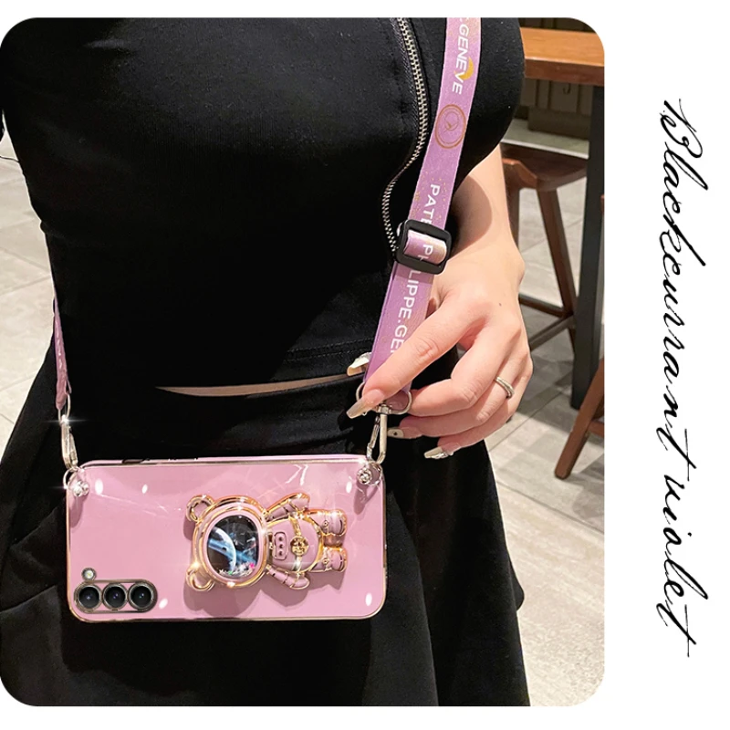 Crossbody Lanyard Quicksand Space Bear Plating Case - Stylish Protective Cover with Glitter Effect