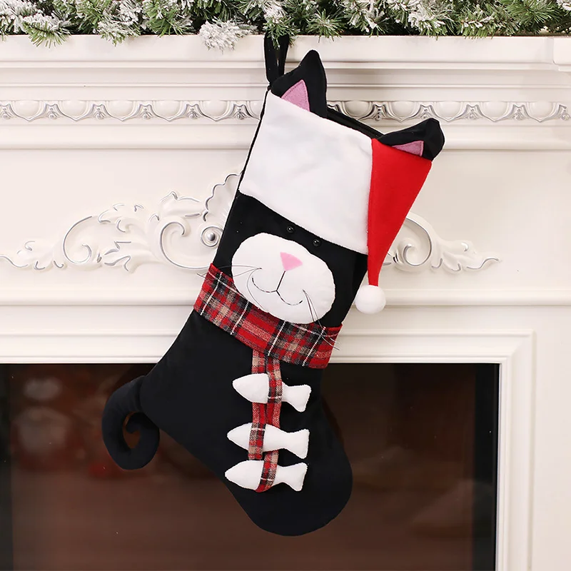 thumbnail image 1 of Adornos navideños Calcetines Colgantes para perros y gatos Collar de piel de Navidad Calcetines de celosía Decoraciones para árboles de Navidad Navidad Venta al por mayor 2024, 1 of 5