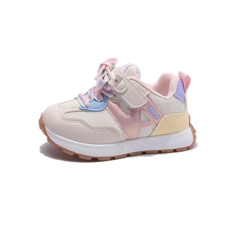 Рисунок 5 - Детские кроссовки для мальчиков и девочек