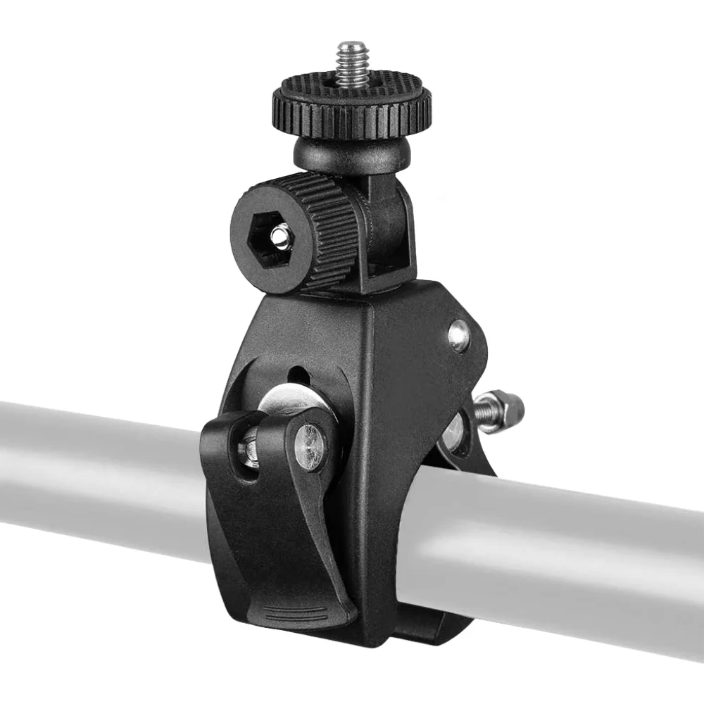 Rotation à 360° du support guidon vélo universel 1/4, démontrant la flexibilité de la fixation caméra action pour différents angles de prise de vue.