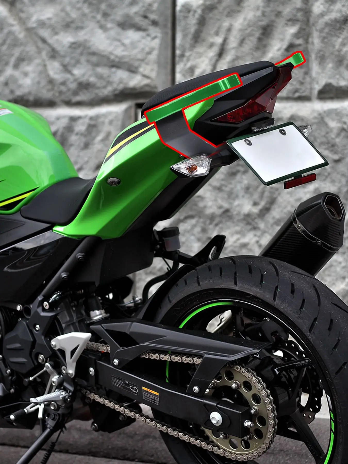 Ninja Handlebar Grips Green CNC Aluminum Motorcycle Grips - 7/8\, image size:1350x1800