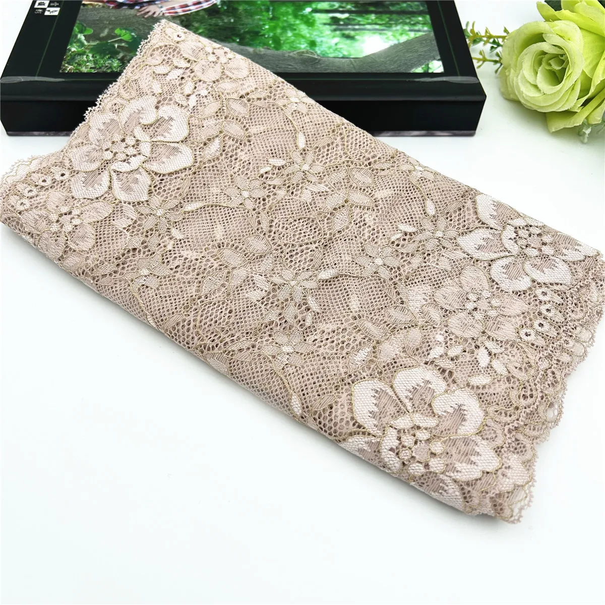 3y/lot Width 24cm Light Pink With Gold Elastic Stretch Lace Trim 1