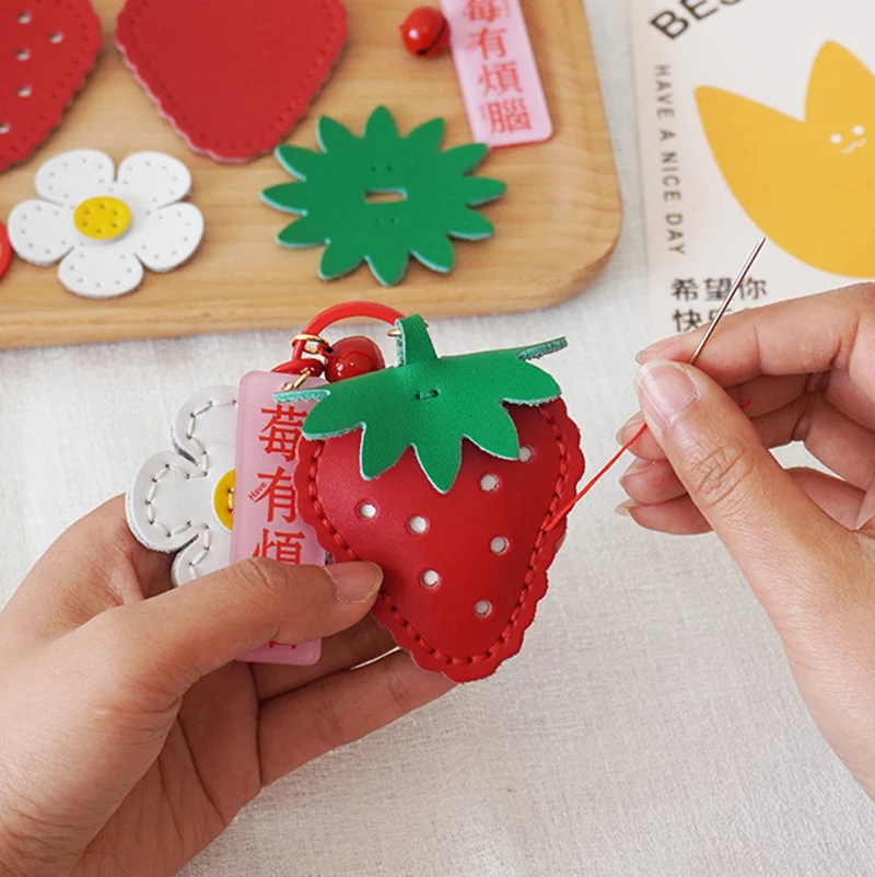 가죽 공예 딸기 펜던트 스티치 반제품 템플릿, 액세서리 만들기, 1 세트