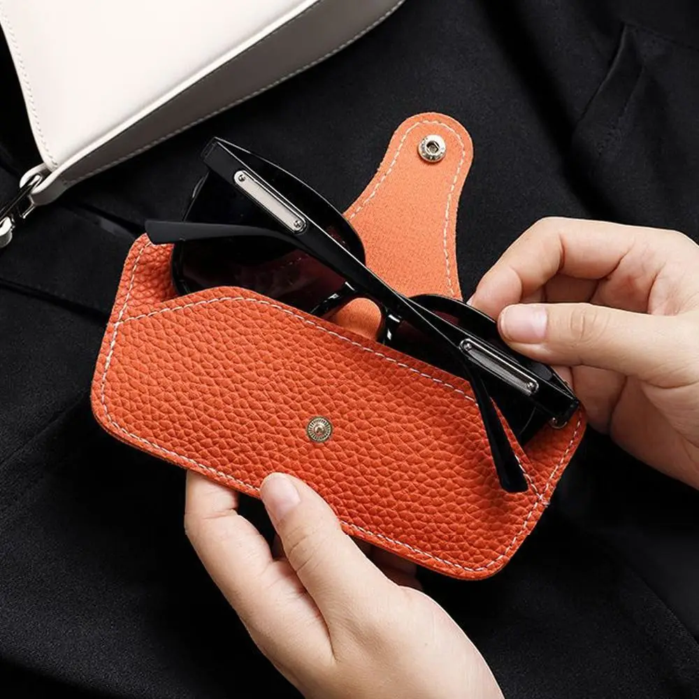 

Glasses Holder With Keychain PU Leather Sunglasses Bag Camellia Glasses Case Eyeglasses Protective Box Eyewear Holder